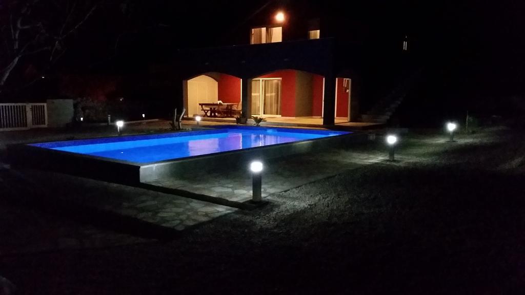 House With Swimming Pool Blue Diamond Apartment Povljana Exterior foto